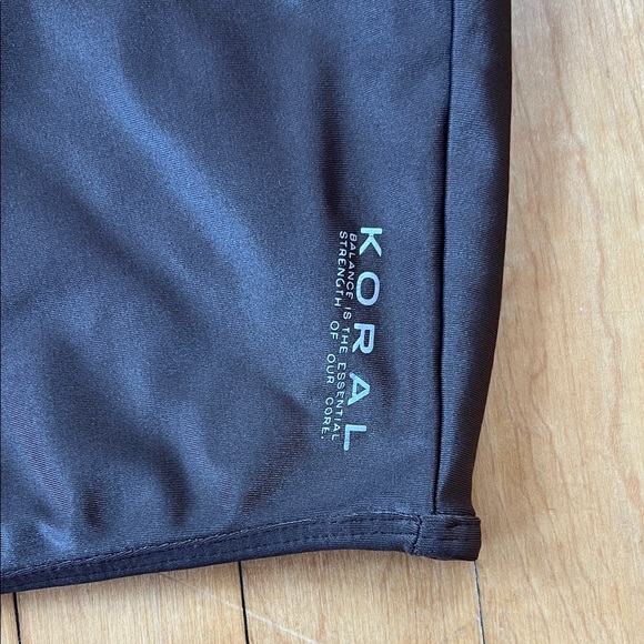 Koral Brown One-Shoulder Sports Bra - Picture 10 of 11